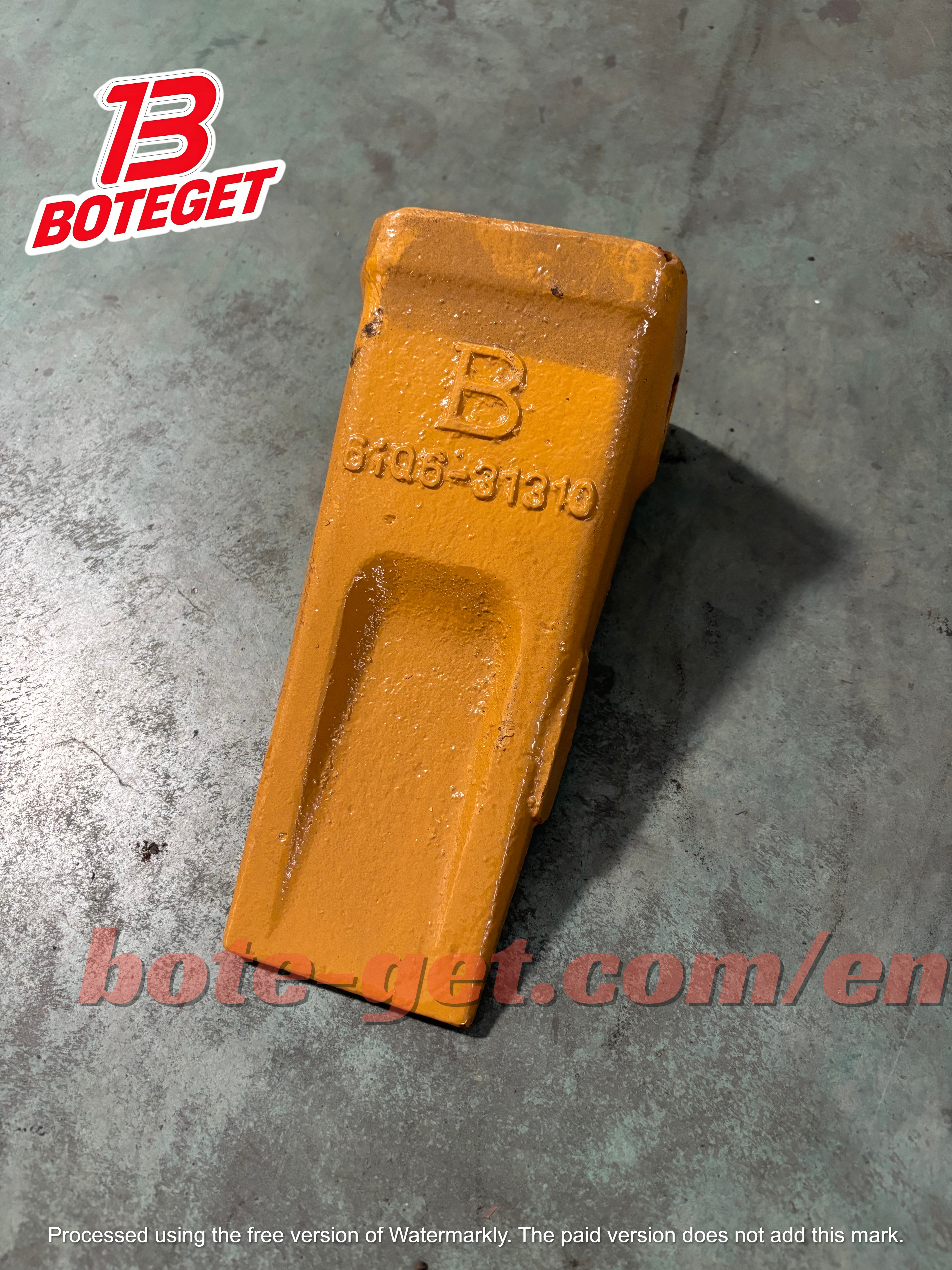 61Q6-31310 R200 R210 BucketTooth for Hyundai Excavator &wheel Loader - Image 1