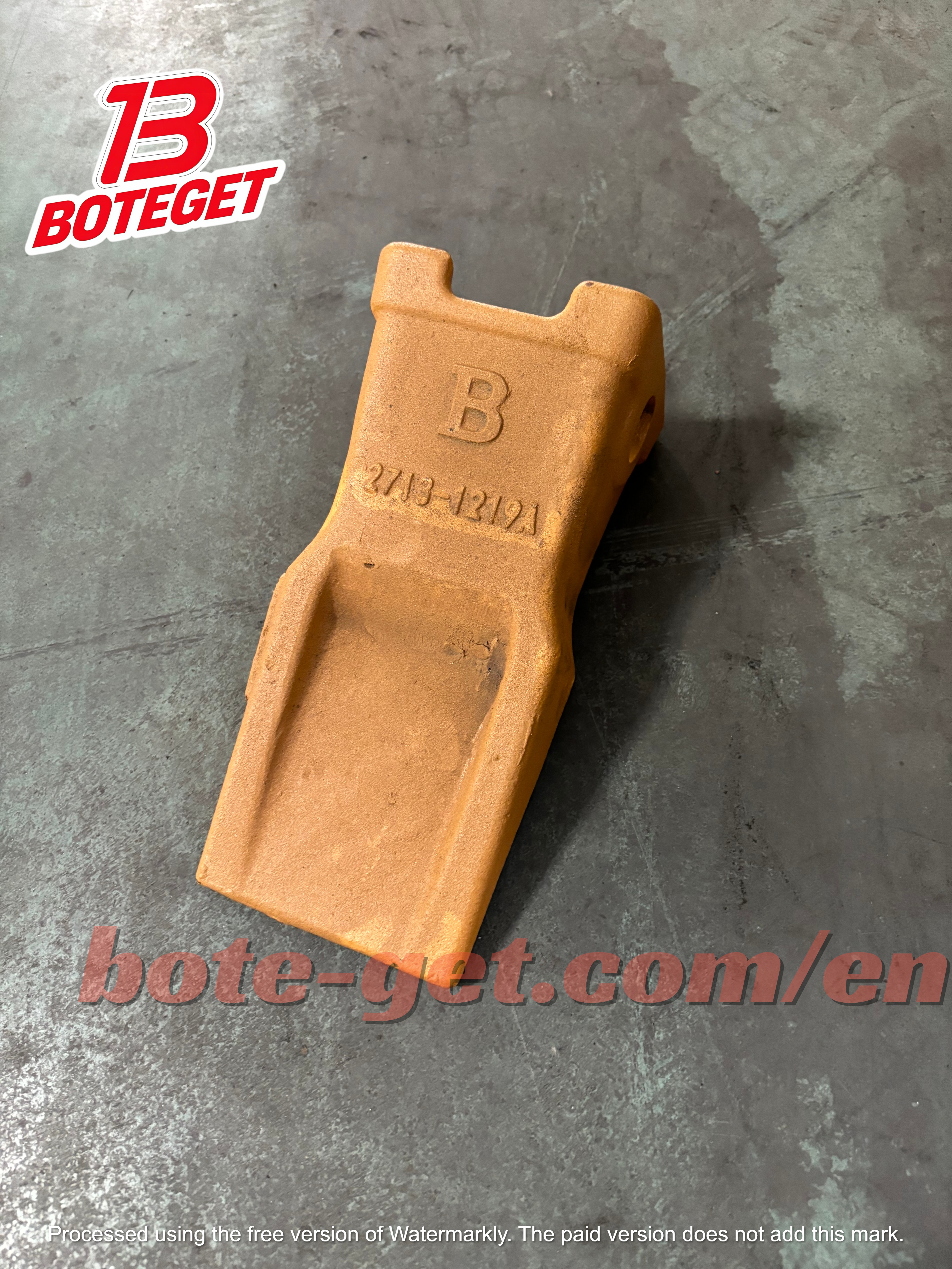 Doosan Daewoo DH300Excavator Tiger Long BucketTooth 2713-1219